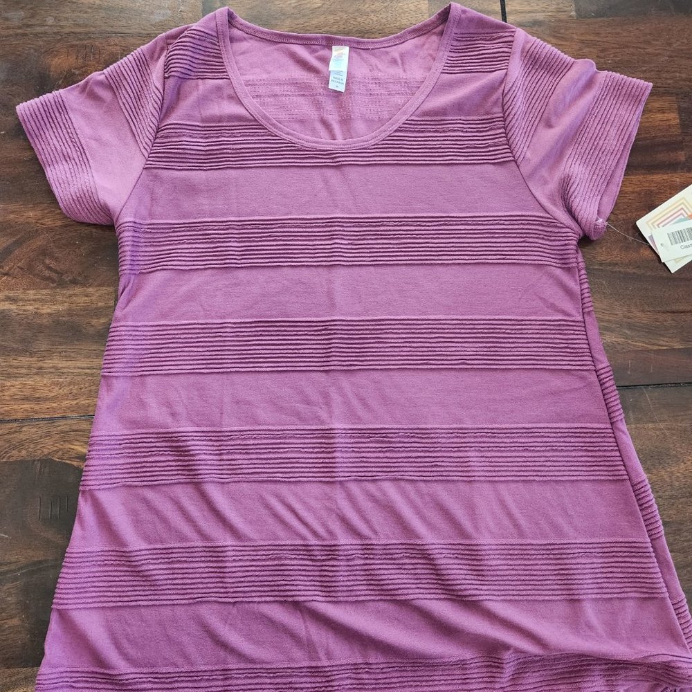 LulaRoe Classic T